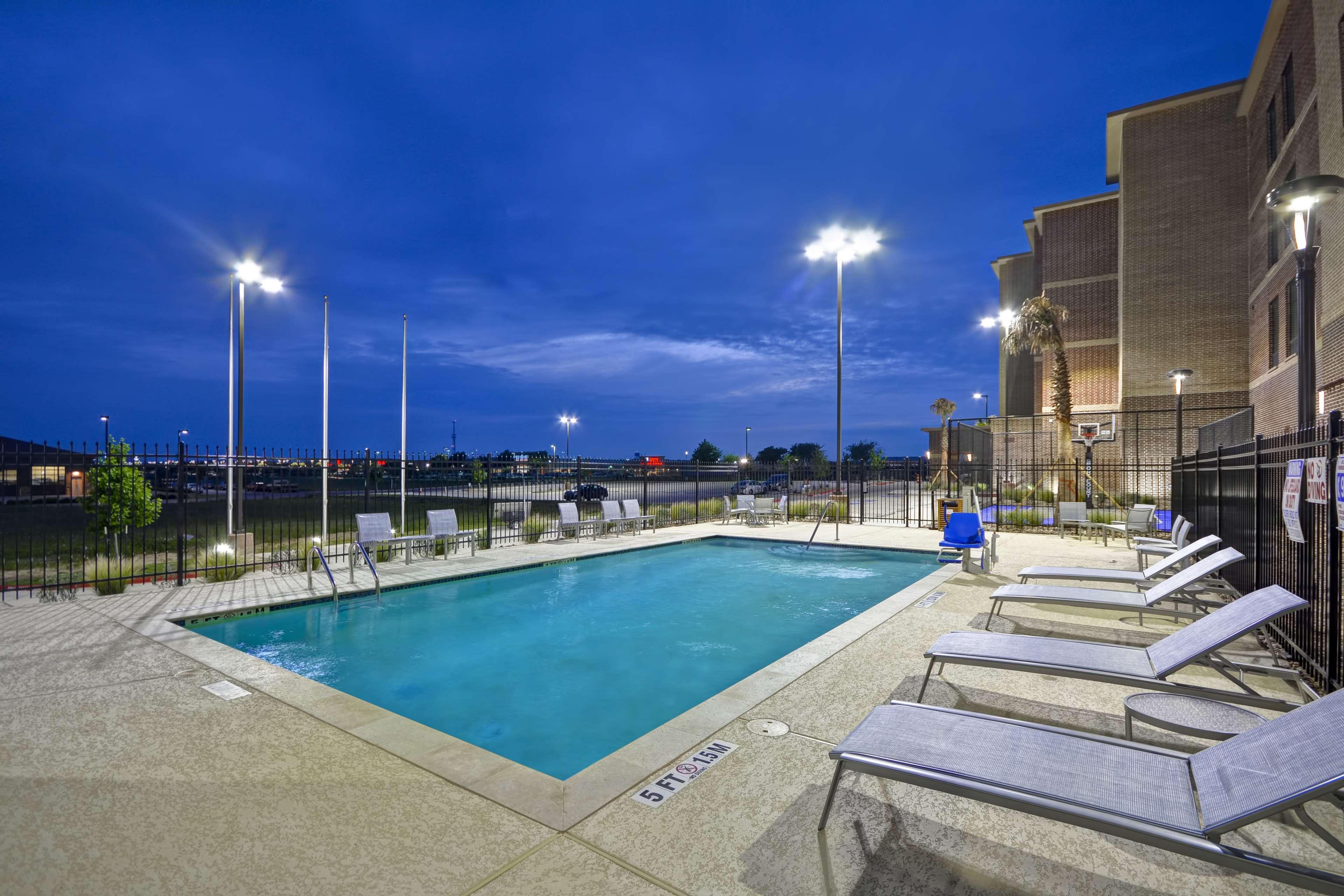Homewood Suites By Hilton San Marcos Zewnętrze zdjęcie